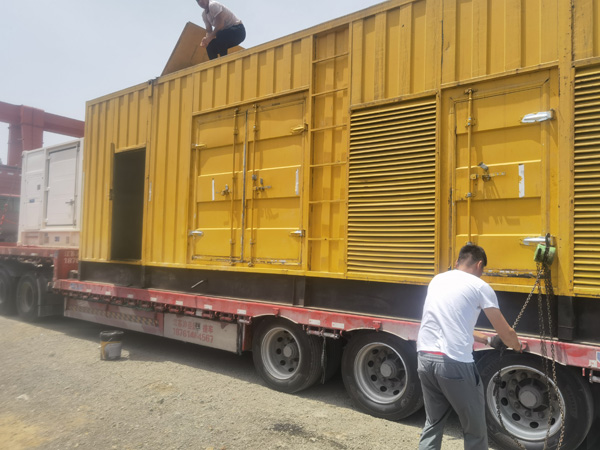 达日发电机出租100KW发电机需要什么规格的电缆线？