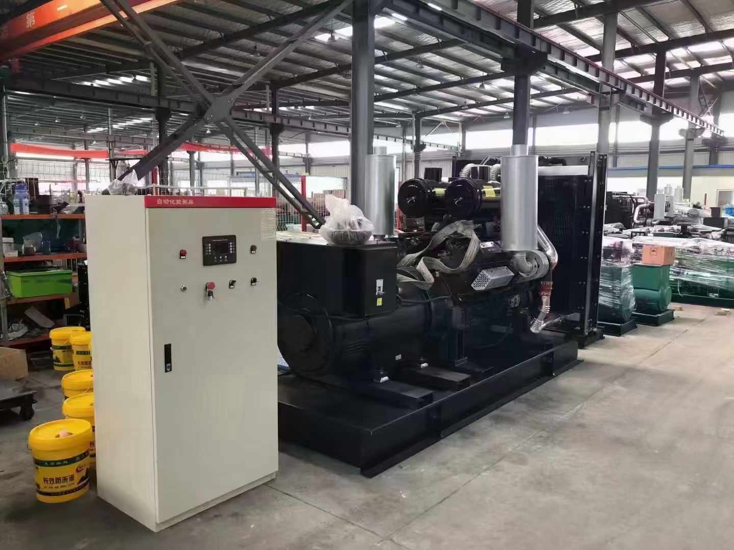 达日柴油发电机运行时的噪音和振动水平如何?